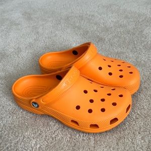 Women’s Crocs size 9